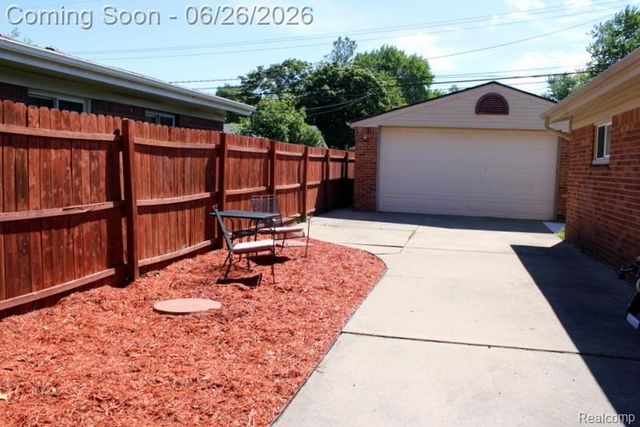 8951 Stevens Street, Taylor, MI 48180
