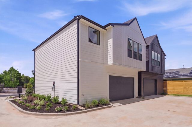 4603 Harrisburg Boulevard B, Houston, TX 77011