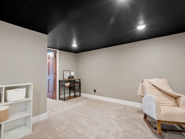 1650 Rasho Road, East Bay Twp, MI 49696