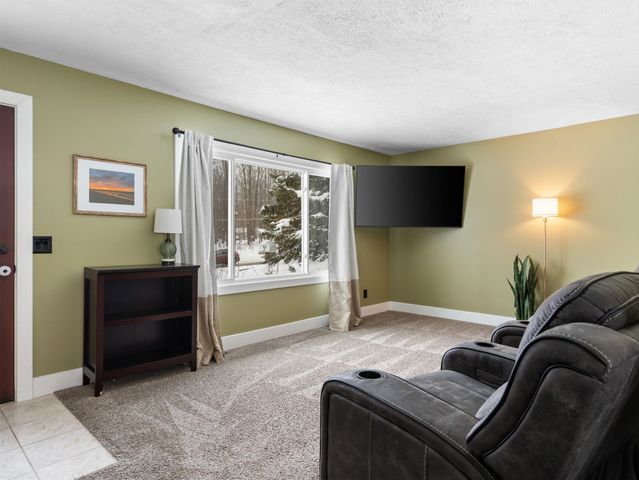 1650 Rasho Road, East Bay Twp, MI 49696