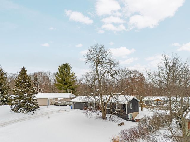 1650 Rasho Road, East Bay Twp, MI 49696