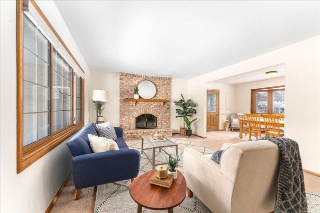 3009 W 100th Street, Bloomington, MN 55431