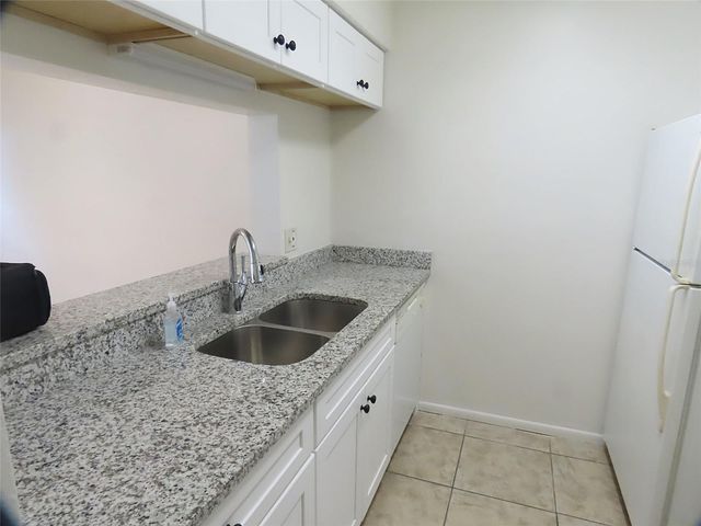 104 NORTHLAKE DRIVE 104, Sanford, FL 32773