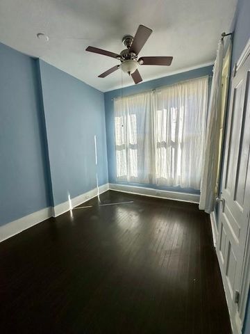 915 11th Street, Galveston, TX 77550