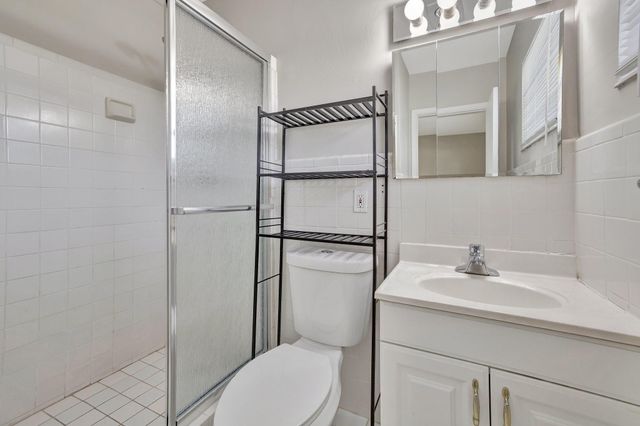 2730 SW 17th St, Fort Lauderdale, FL 33312