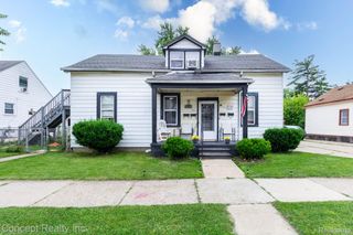 957 Park Avenue, Lincoln Park, MI 48146