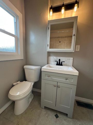 2749 Parker Avenue, Oakland, CA 94605