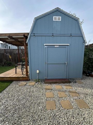 2749 Parker Avenue, Oakland, CA 94605