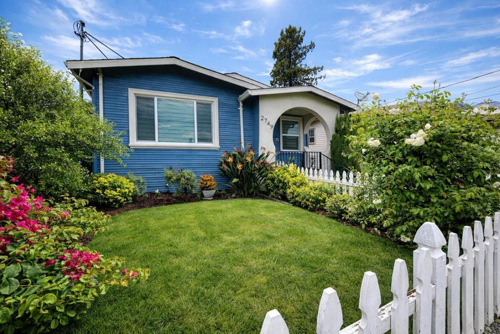 Image 1 of property listing at 2749 Parker Avenue, Oakland, CA 94605