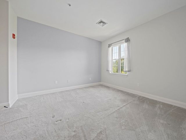 59 Walpole St 307, Canton, MA 02021