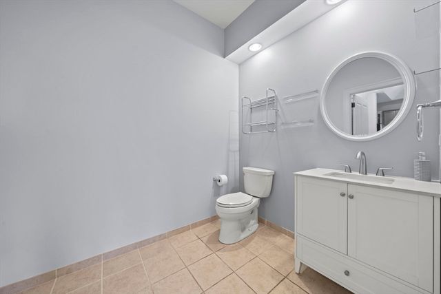59 Walpole St 307, Canton, MA 02021