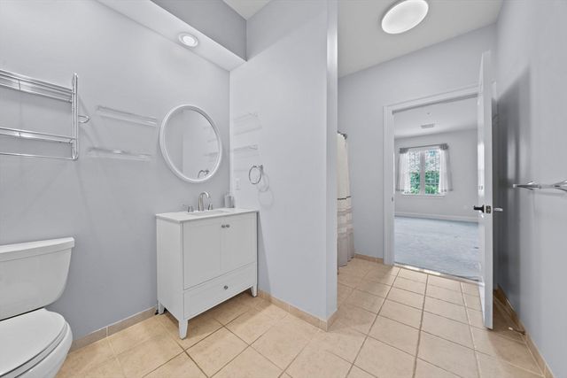 59 Walpole St 307, Canton, MA 02021