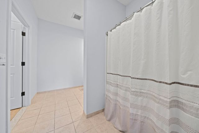 59 Walpole St 307, Canton, MA 02021