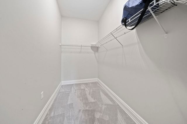 59 Walpole St 307, Canton, MA 02021