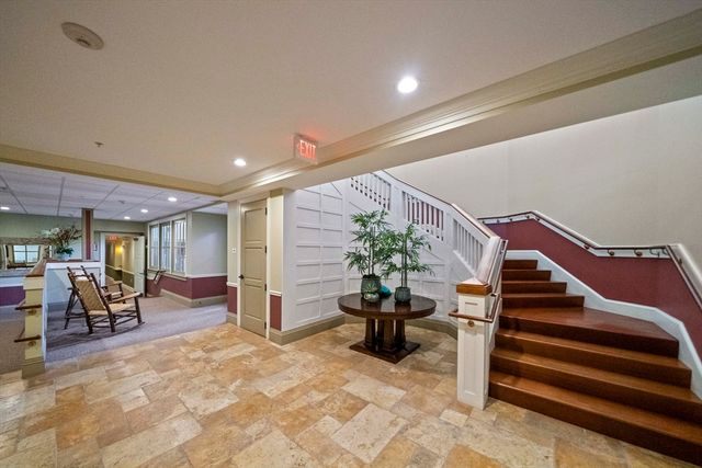 59 Walpole St 307, Canton, MA 02021