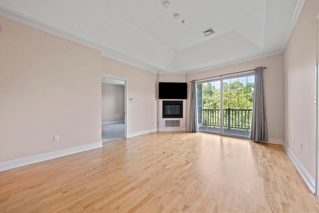 59 Walpole St 307, Canton, MA 02021