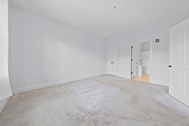 59 Walpole St 307, Canton, MA 02021