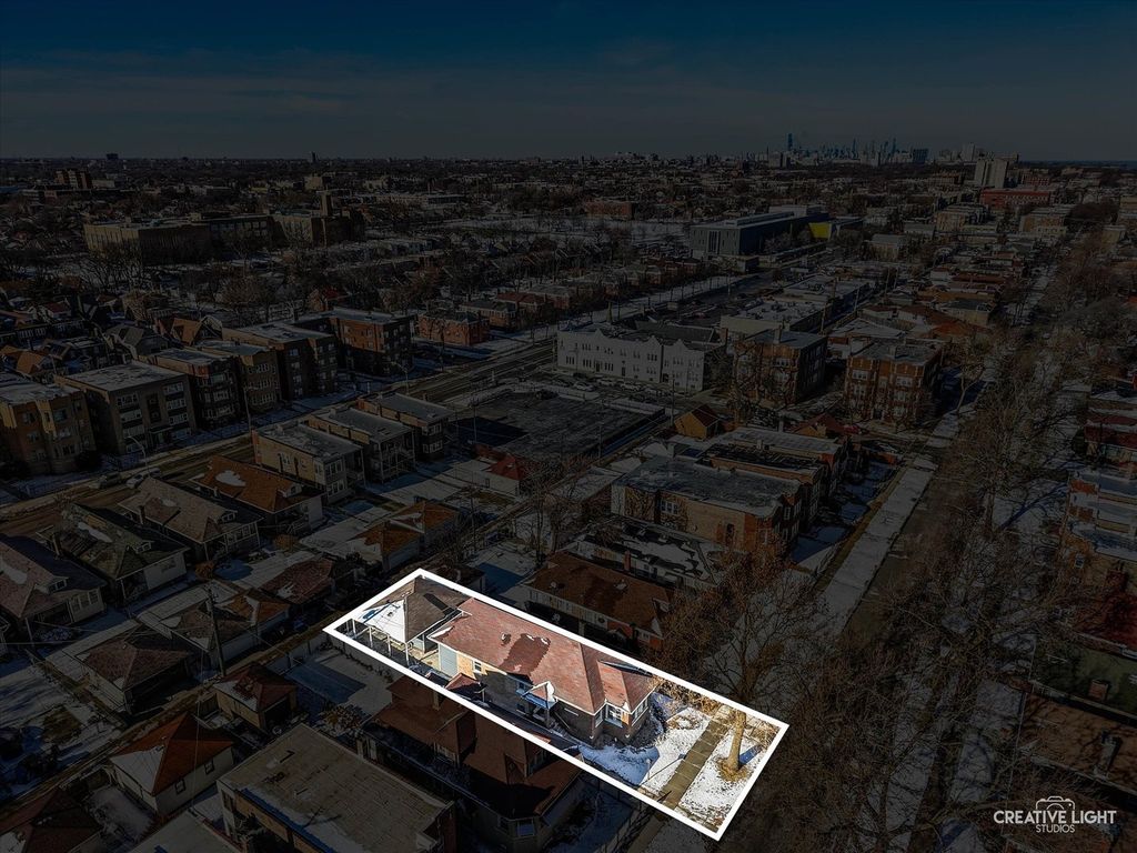 7724 S Chappel Avenue, Chicago, IL 60649 — photo 2