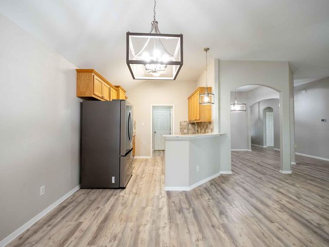 100 Linsey CV, Burnet, TX 78611