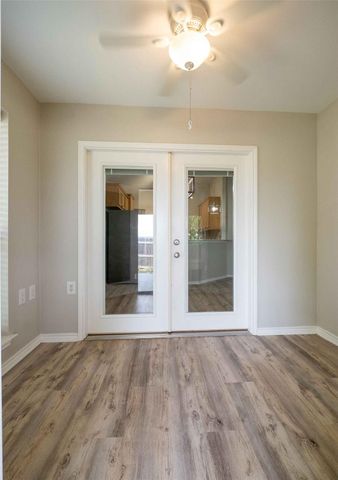 100 Linsey CV, Burnet, TX 78611