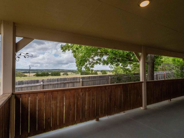100 Linsey CV, Burnet, TX 78611