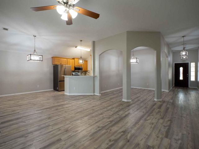 100 Linsey CV, Burnet, TX 78611