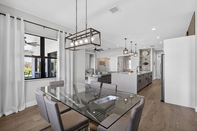 8249 SE Dharlys Street, Hobe Sound, FL 33455