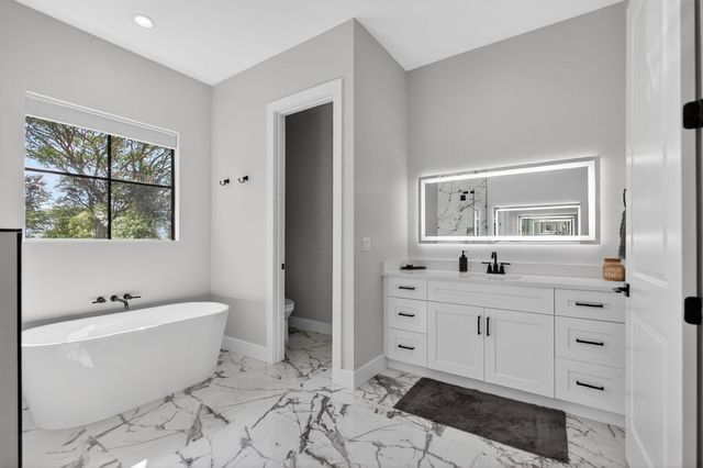 8249 SE Dharlys Street, Hobe Sound, FL 33455