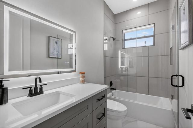 8249 SE Dharlys Street, Hobe Sound, FL 33455