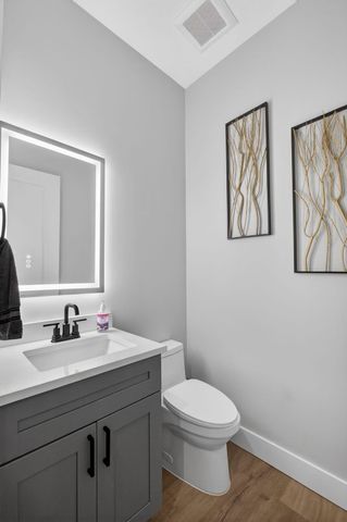 8249 SE Dharlys Street, Hobe Sound, FL 33455