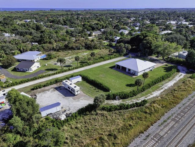 8249 SE Dharlys Street, Hobe Sound, FL 33455