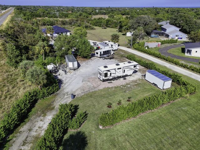 8249 SE Dharlys Street, Hobe Sound, FL 33455