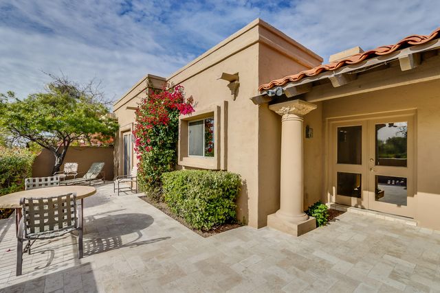 8711 E PARAISO Drive, Scottsdale, AZ 85255