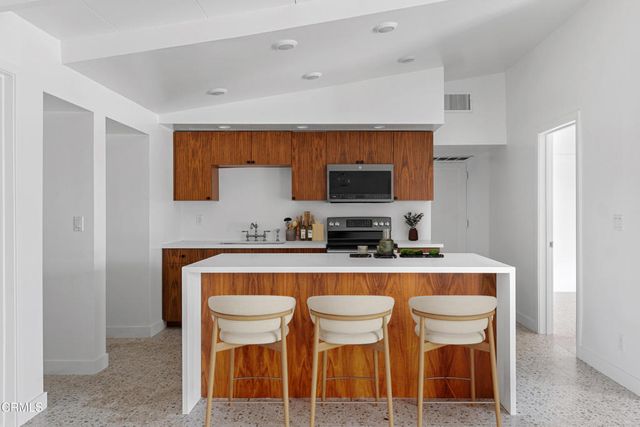 40851 Bob Hope Drive, Rancho Mirage, CA 92270