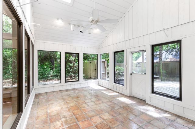 2034 Hidden Creek Drive, Kingwood, TX 77339