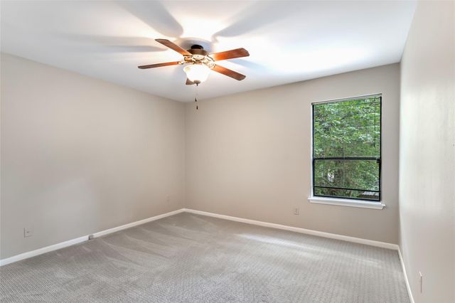 2034 Hidden Creek Drive, Kingwood, TX 77339