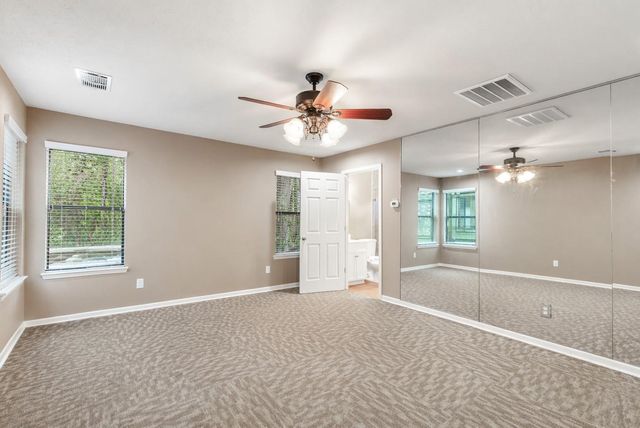 2034 Hidden Creek Drive, Kingwood, TX 77339