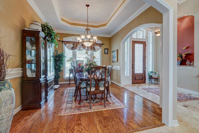 40 W Oaks Court, Montgomery, TX 77356