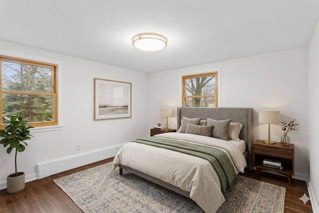 735 Warner Avenue N, Mahtomedi, MN 55115