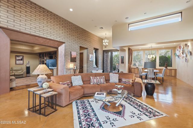 12772 N Sorrel Stallion Place, Marana, AZ 85658