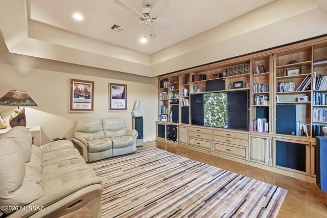 12772 N Sorrel Stallion Place, Marana, AZ 85658