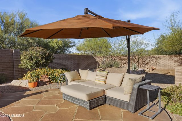 12772 N Sorrel Stallion Place, Marana, AZ 85658