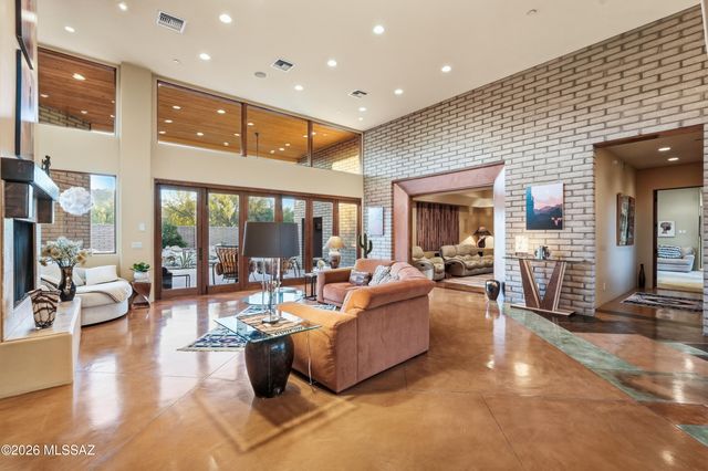 12772 N Sorrel Stallion Place, Marana, AZ 85658