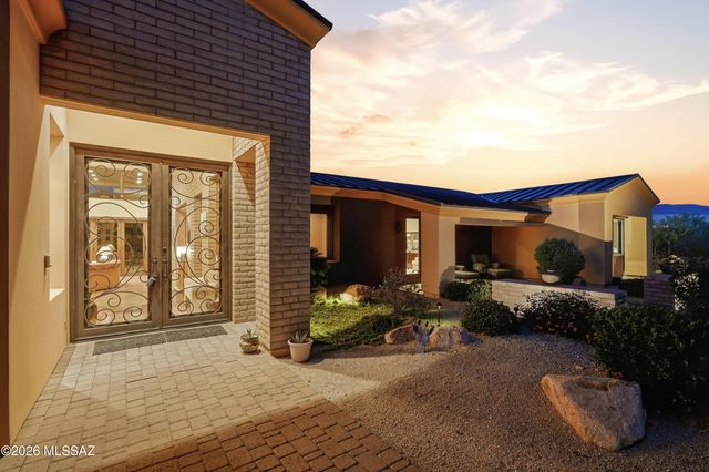 12772 N Sorrel Stallion Place, Marana, AZ 85658