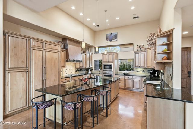 12772 N Sorrel Stallion Place, Marana, AZ 85658