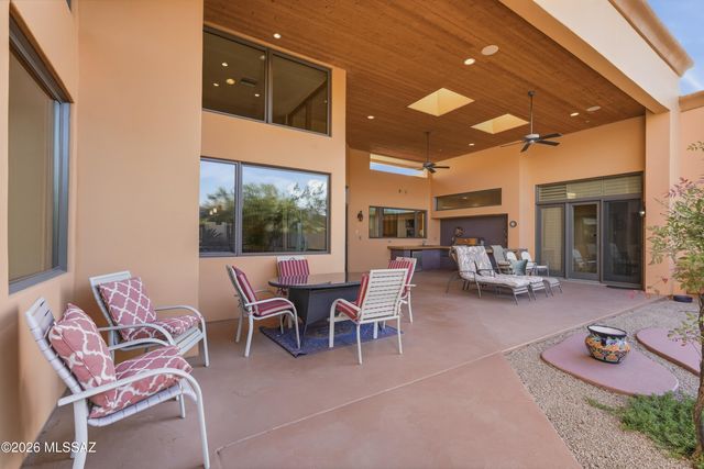 12772 N Sorrel Stallion Place, Marana, AZ 85658