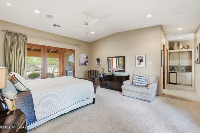 12772 N Sorrel Stallion Place, Marana, AZ 85658