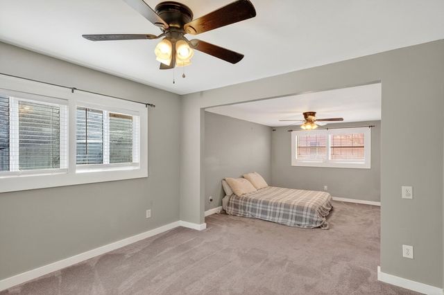 302 SW 9th St, Andrews, TX 79714