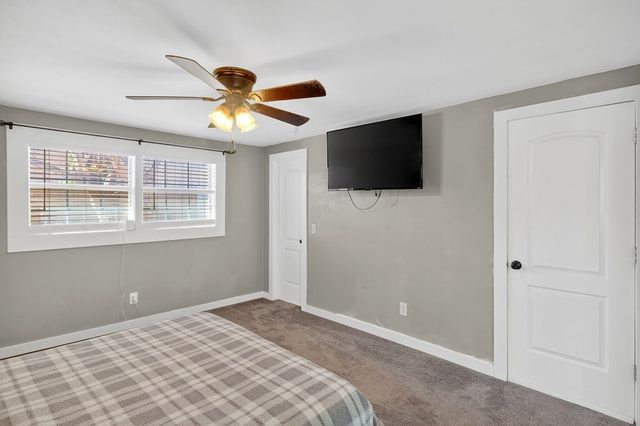 302 SW 9th St, Andrews, TX 79714