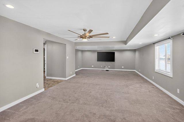 302 SW 9th St, Andrews, TX 79714